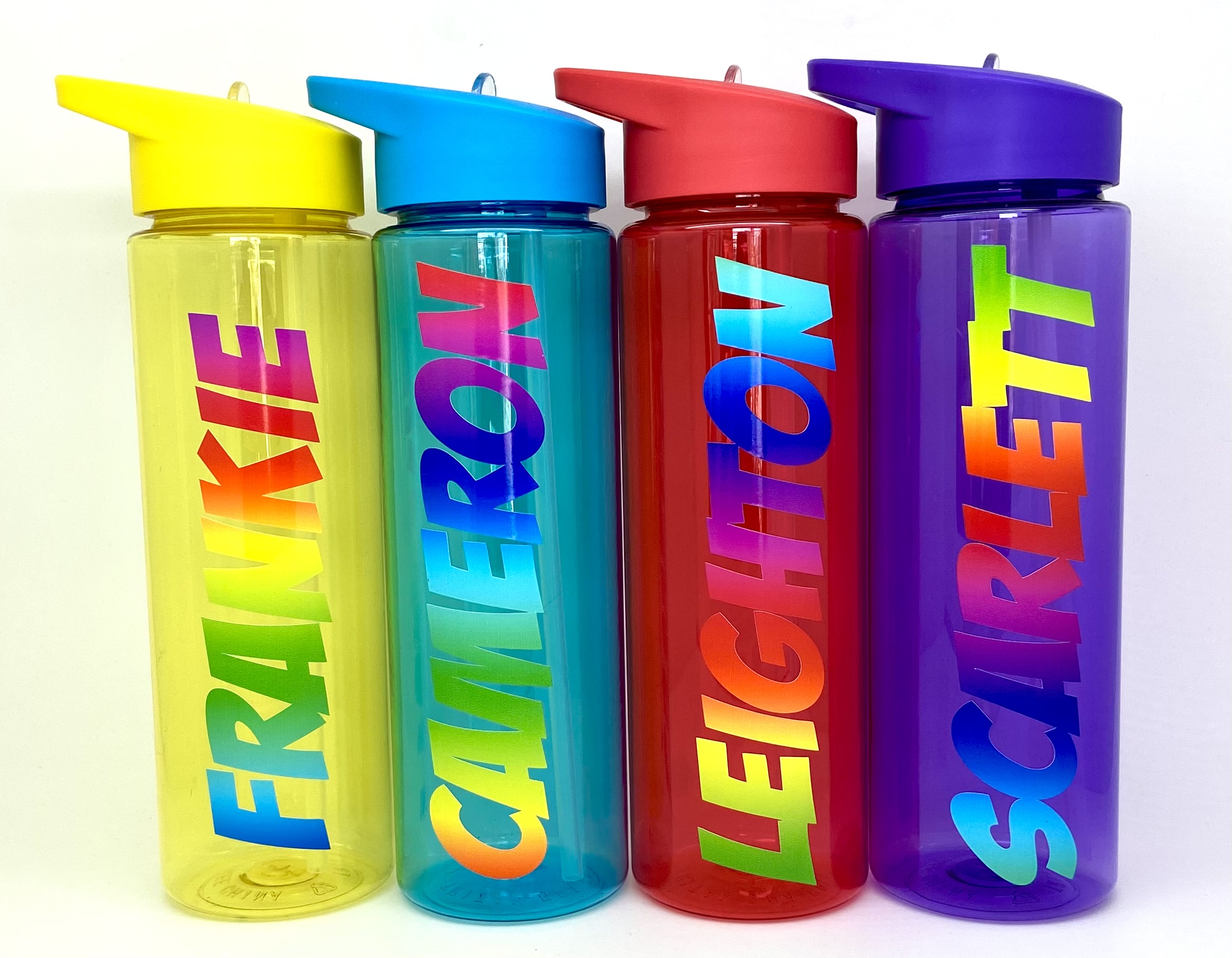 700 ml Flip Top Straw Bottle with Smooth Gloss Rainbow Vinyl Name It